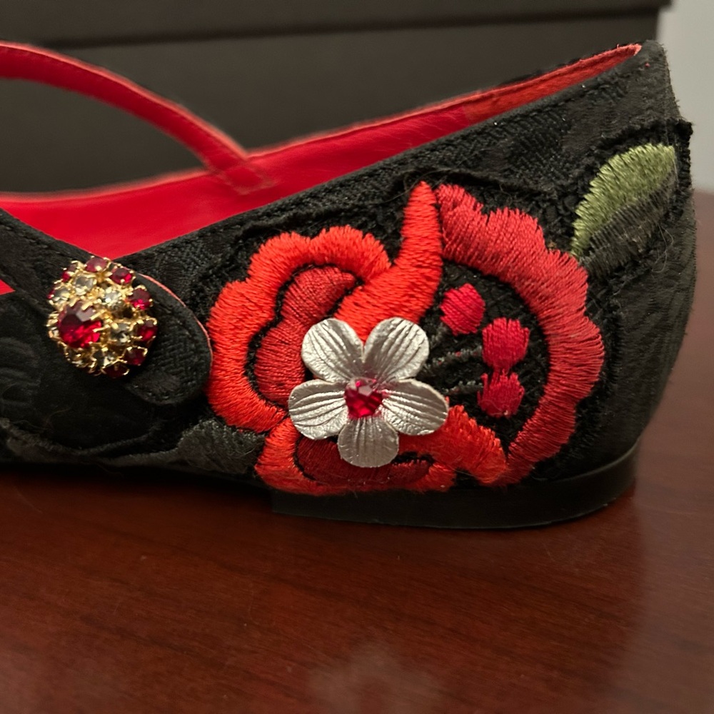 Dolce & Gabbana Black Brocade Embellished Mary Jane Ballerina Flats, size EU38.5 - Picture 8 of 16